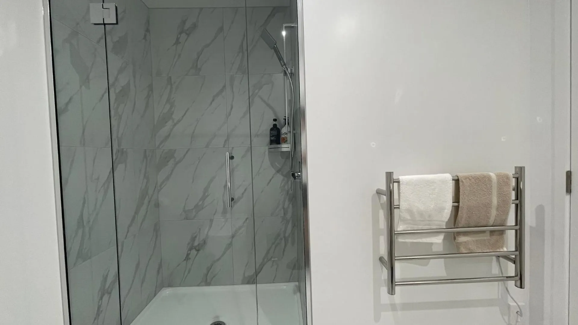 Apartment Luxury Cbd 2 Bed Near Riverside Market Free Parking! Christchurch