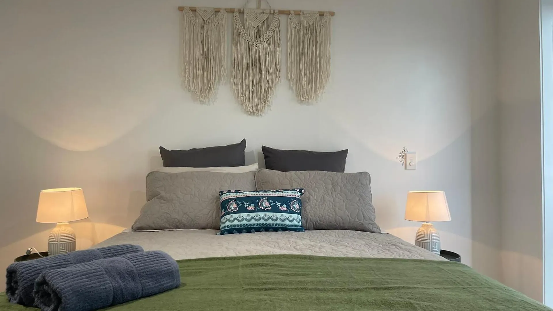 Apartment Luxury Cbd 2 Bed Near Riverside Market Free Parking! Christchurch New Zealand