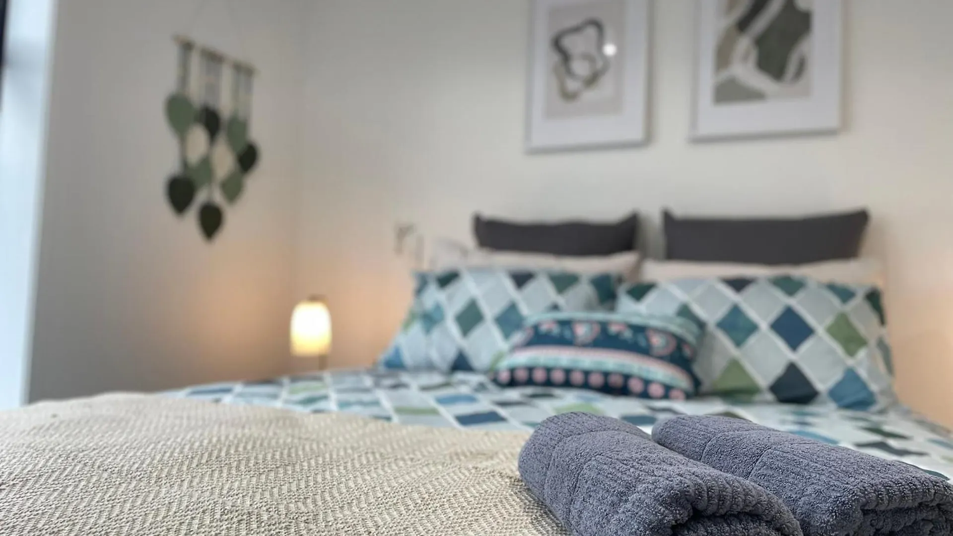 Luxury Cbd 2 Bed Near Riverside Market Free Parking! Christchurch